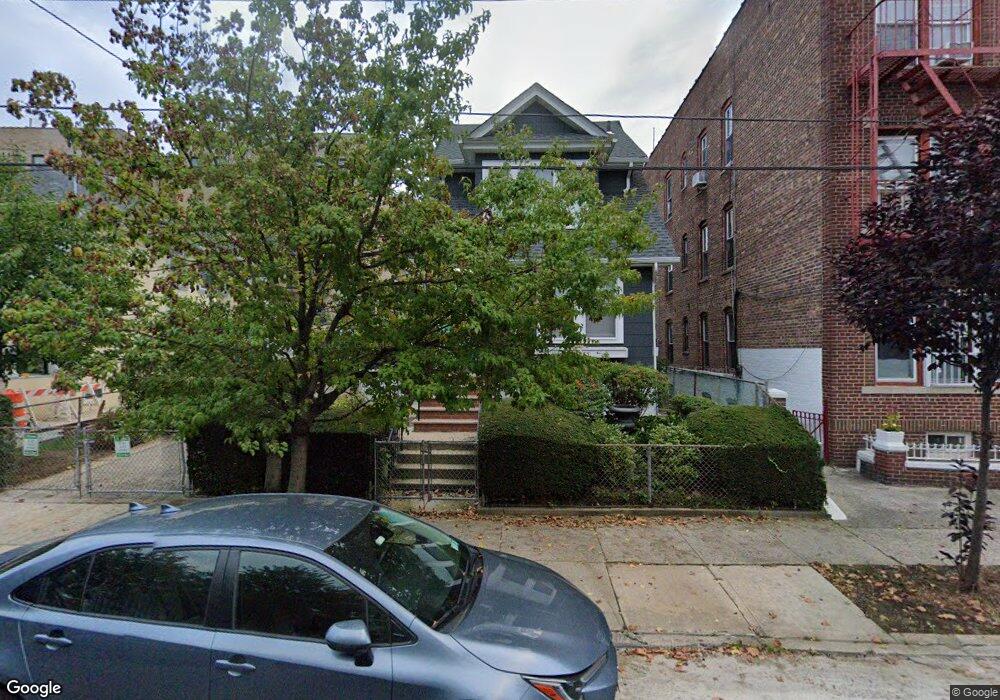 87-59 112th St, Richmond Hill, NY 11418 - photo 1