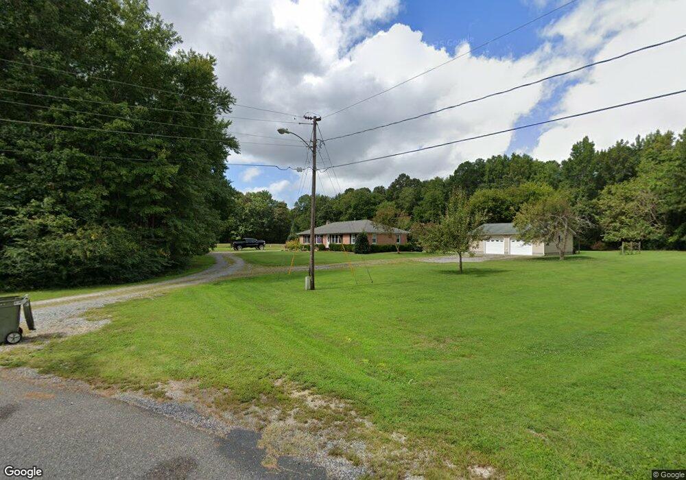 740 E Euclid Blvd, West Point, VA 23181 - photo 1