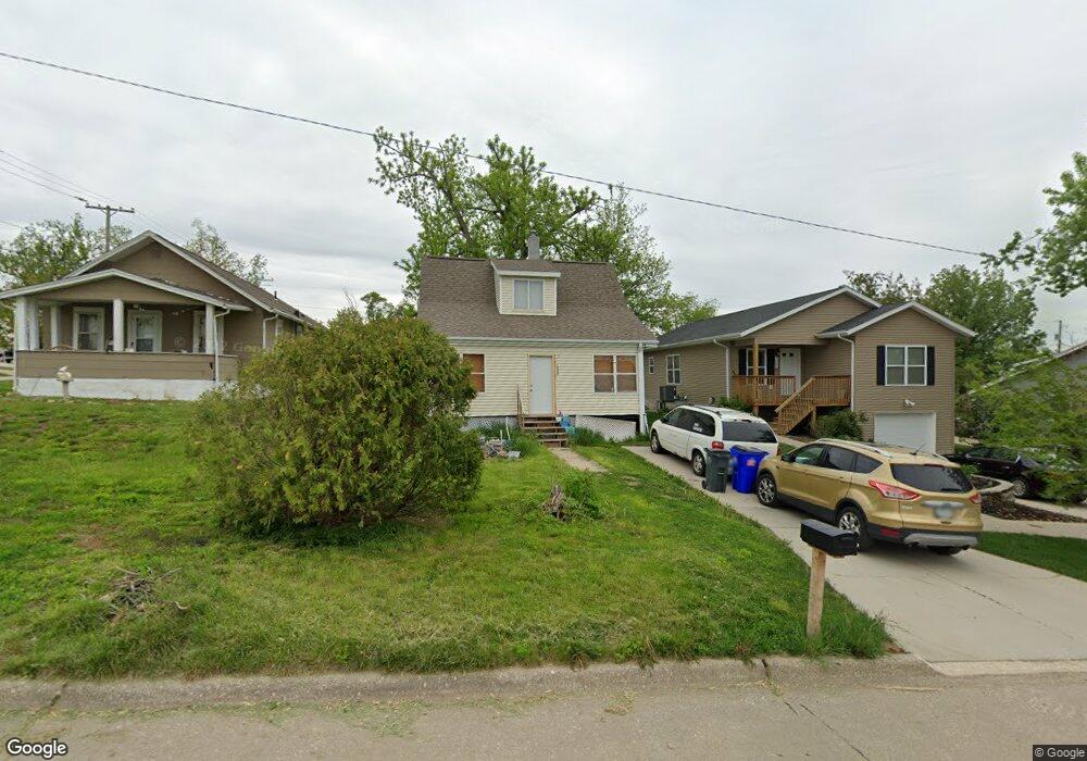 1264 20th Ave SW, Cedar Rapids, IA 52404 - photo 1