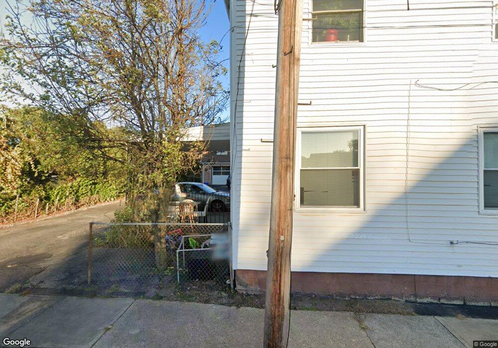 13 Hazel St unit 1, Glen Cove, NY 11542 - photo 1