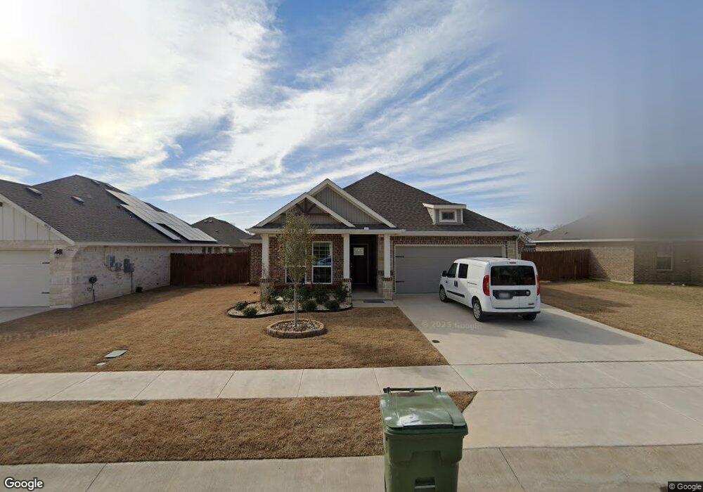 928 Sam St, Springtown, TX 76082 - photo 1