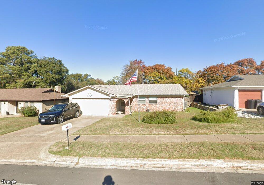 1717 Winchester Way, Bedford, TX 76022 - photo 1