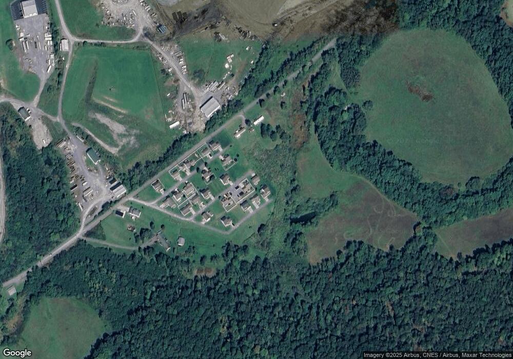 88 Lakin St, Reedsville, WV 26547 - photo 1