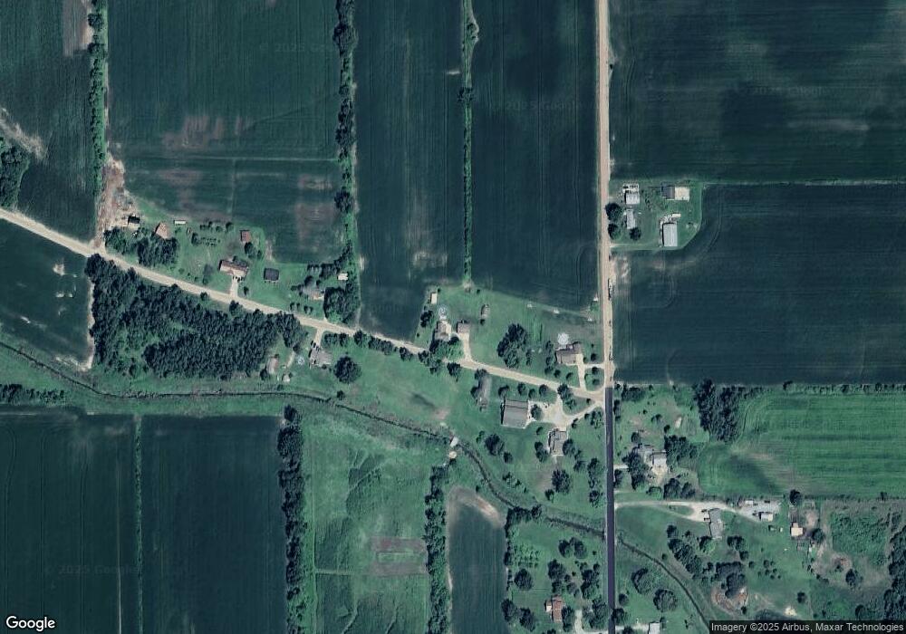 7905 N Ridge Rd, New Lothrop, MI 48460 - photo 1