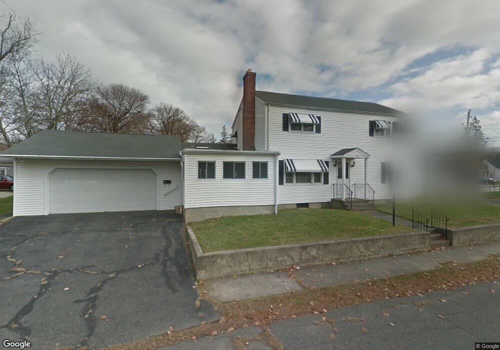 2 Grenelle St, Bridgeport, CT 06606 - photo 1