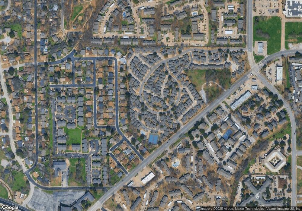 71 Morrow Dr, Bedford, TX 76021 - photo 1