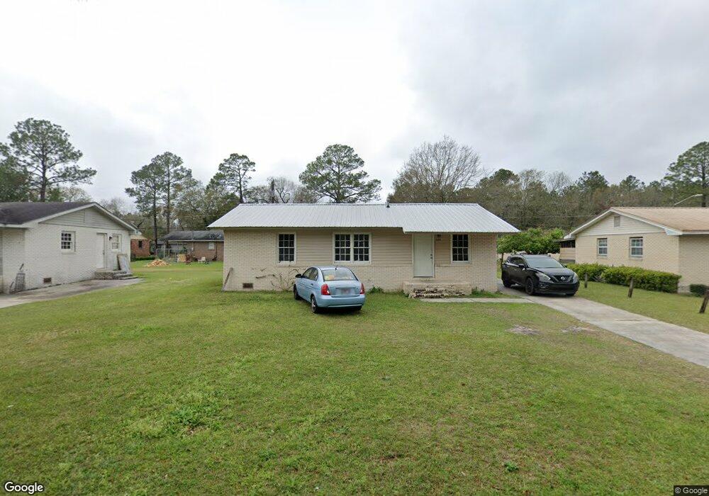 415 Wildwood Dr, Adel, GA 31620 - photo 1