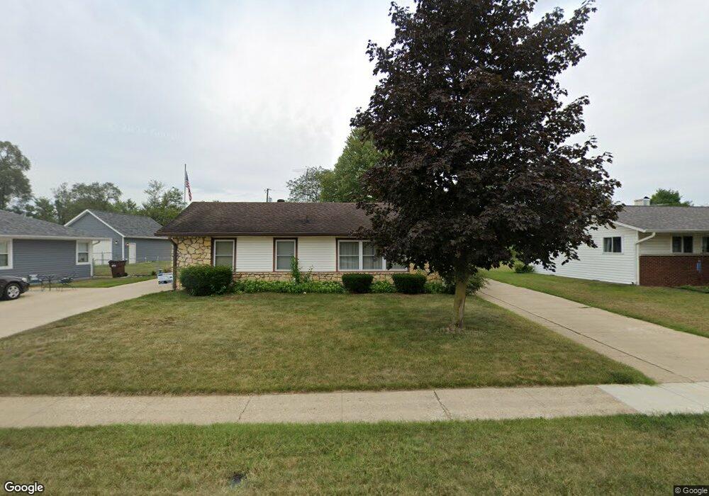 401 W Park Dr, Edinburgh, IN 46124 - photo 1