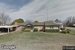 638 E Florida Ave, Waurika, OK 73573
