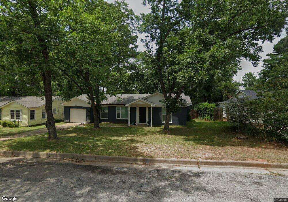 1203 S Azalea Dr, Tyler, TX 75701 - photo 1