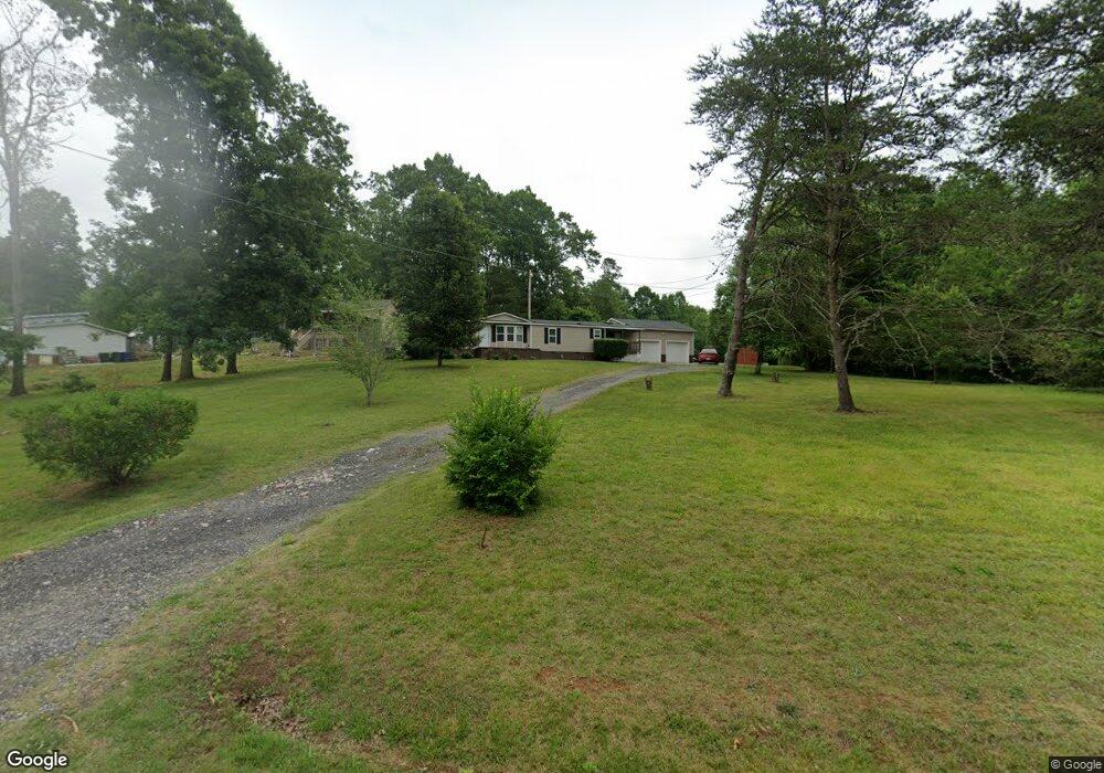 555 S Greenbriar Rd, Statesville, NC 28625 - photo 1