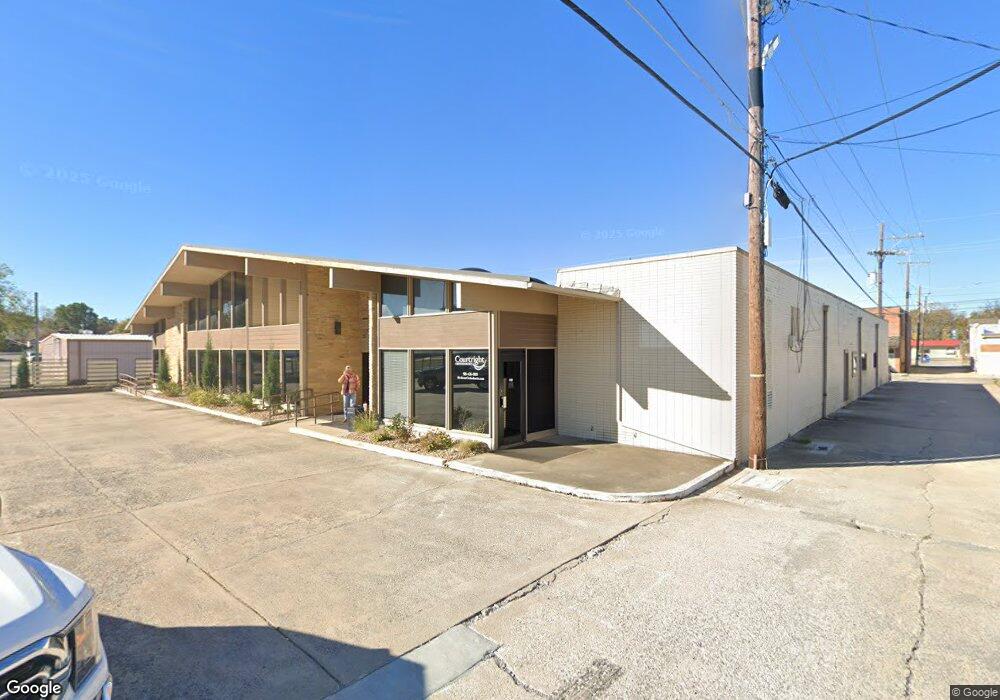 321 S 3rd St, McAlester, OK 74501 - photo 1