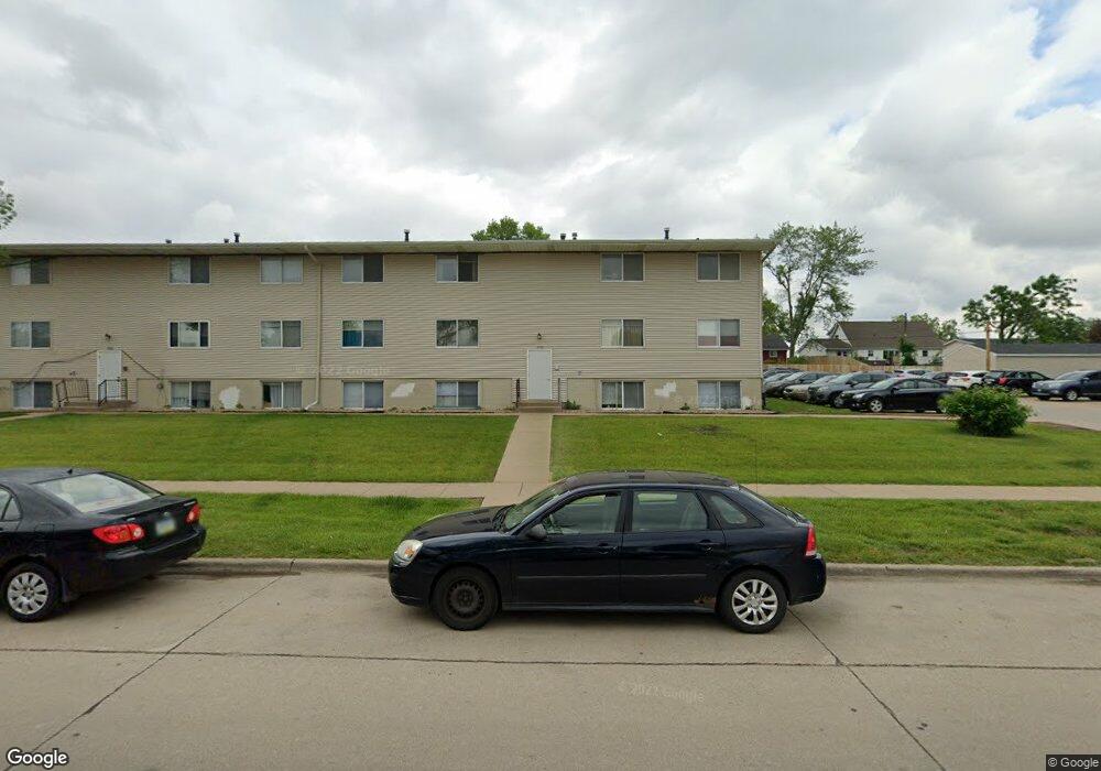 3750 12th Ave SW unit 6, Cedar Rapids, IA 52404 - photo 1