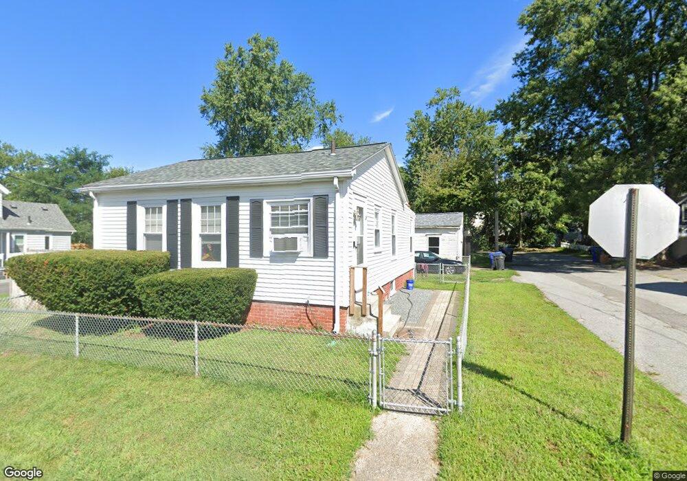 17 Knowlton St, Riverside, RI 02915 - photo 1