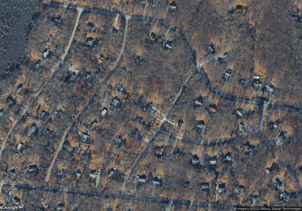 111 Peach Tree Ln, Milford, PA 18337 - photo 1