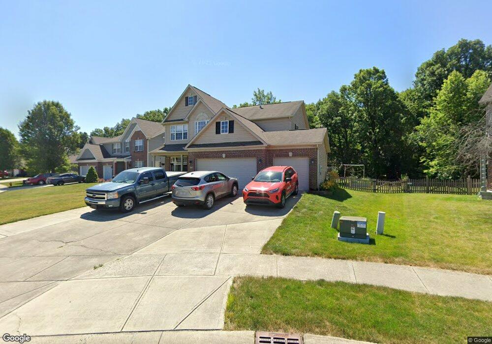 5673 Yorktown Cir, Plainfield, IN 46168 - photo 1