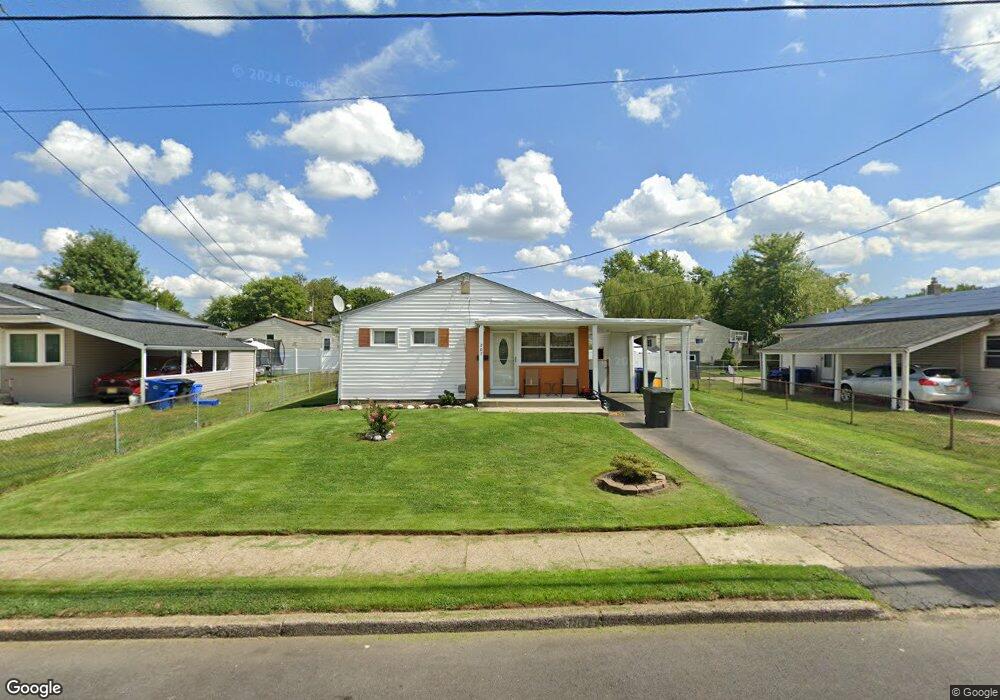 207 Curlew Ln, Mount Holly, NJ 08060 - photo 1