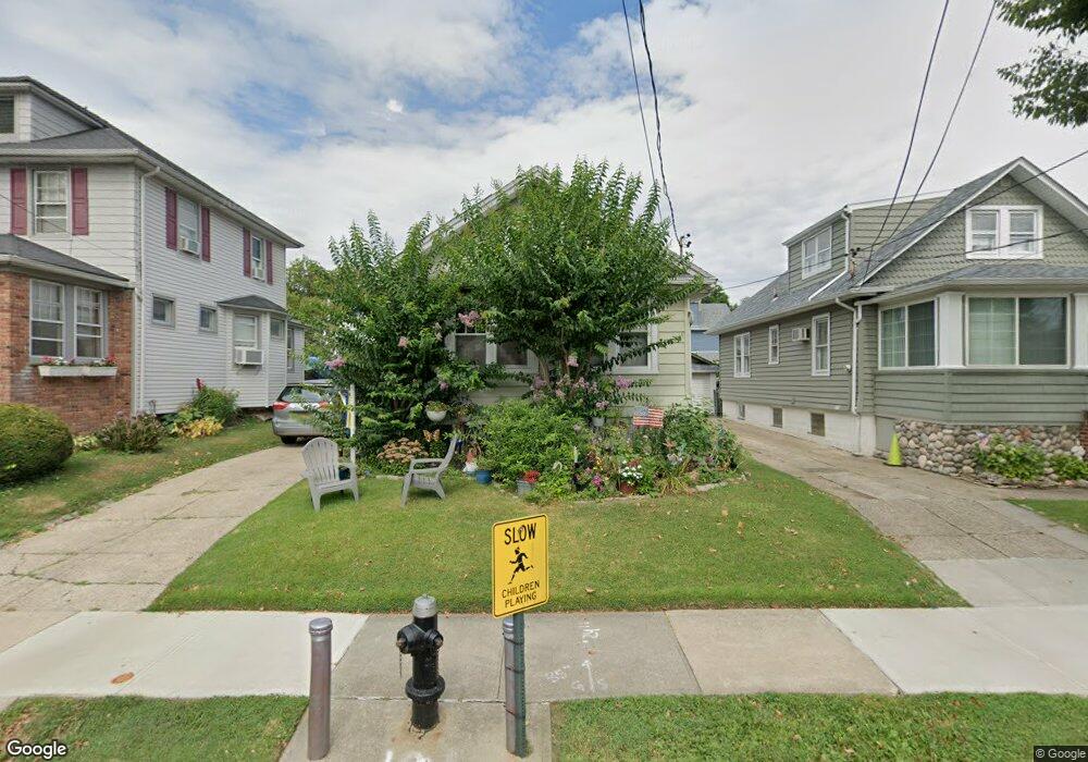 140 Dickie Ave, Staten Island, NY 10314 - photo 1