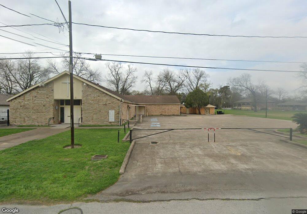 976 Glen Ave, Houston, TX 77088 - photo 1