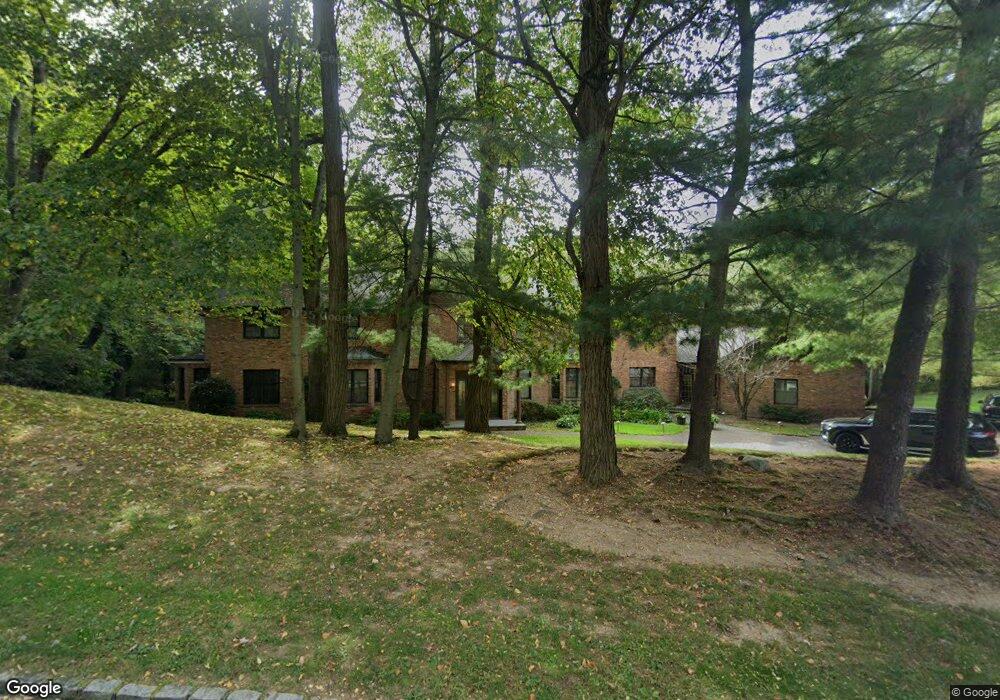 2 Woods Crossing, Glen Head, NY 11545 - photo 1