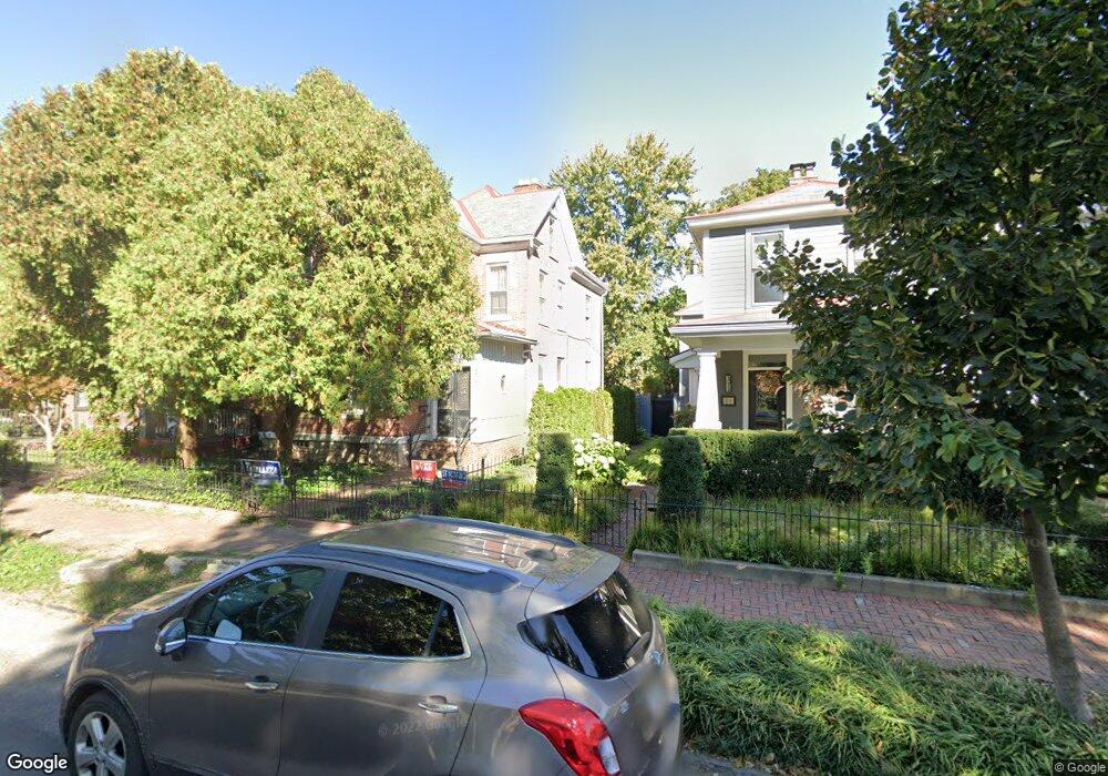 200 Reinhard Ave, Columbus, OH 43206 - photo 1