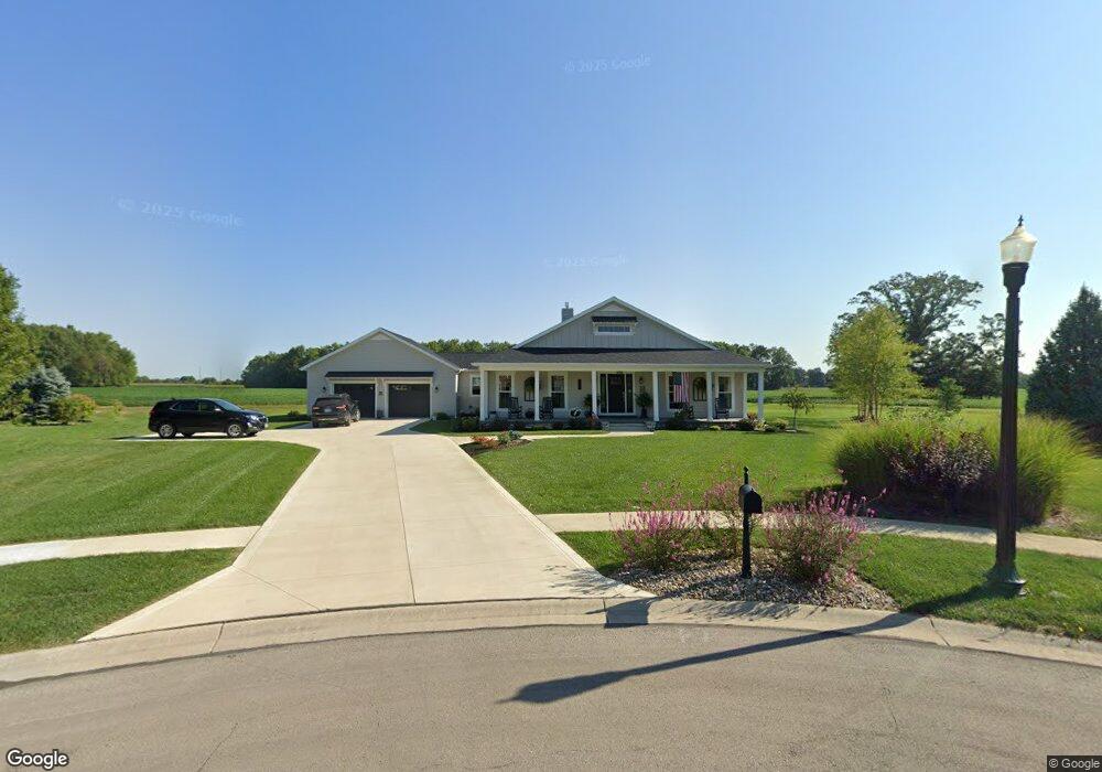 306 Dunloe Ct, Bucyrus, OH 44820 - photo 1