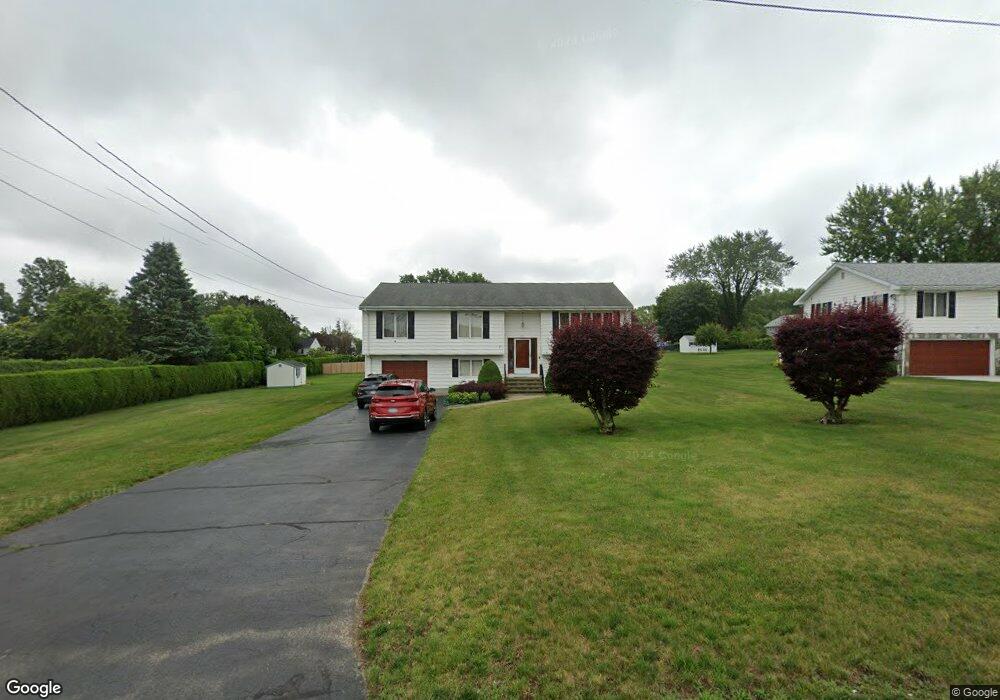 391 Read St, Somerset, MA 02726 - photo 1