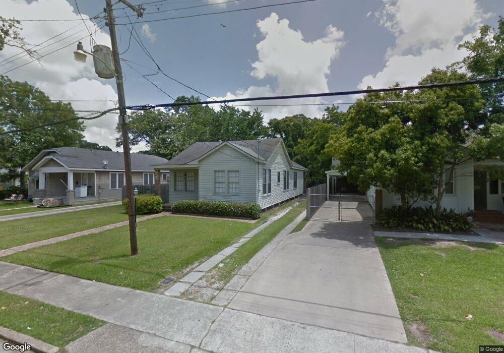 1817 Moss St, Lake Charles, LA 70601 - photo 1