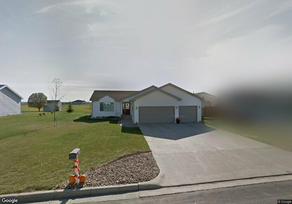 713 15th St NW, Jamestown, ND 58401 - photo 1