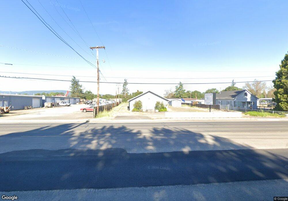 5255 Table Rock Rd, Central Point, OR 97502 - photo 1