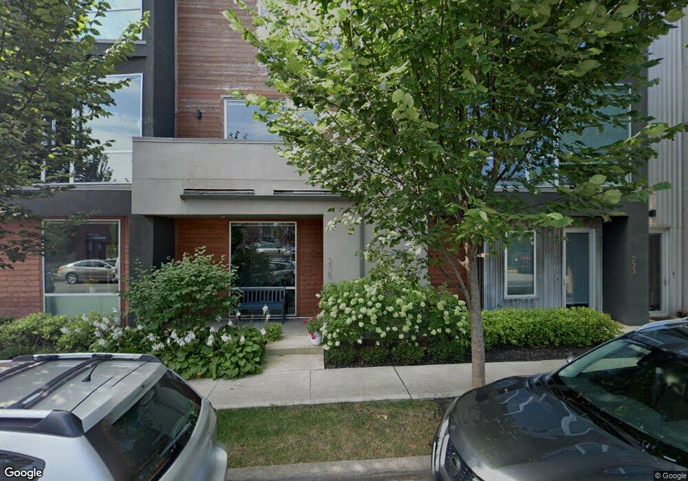 806 Senco Ln unit 22, Columbus, OH 43215 - photo 1