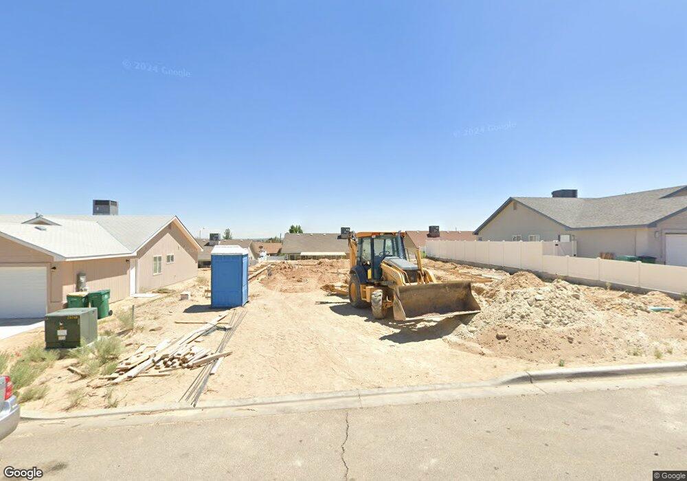 4209 Magnolia Ln, Farmington, NM 87402 - photo 1