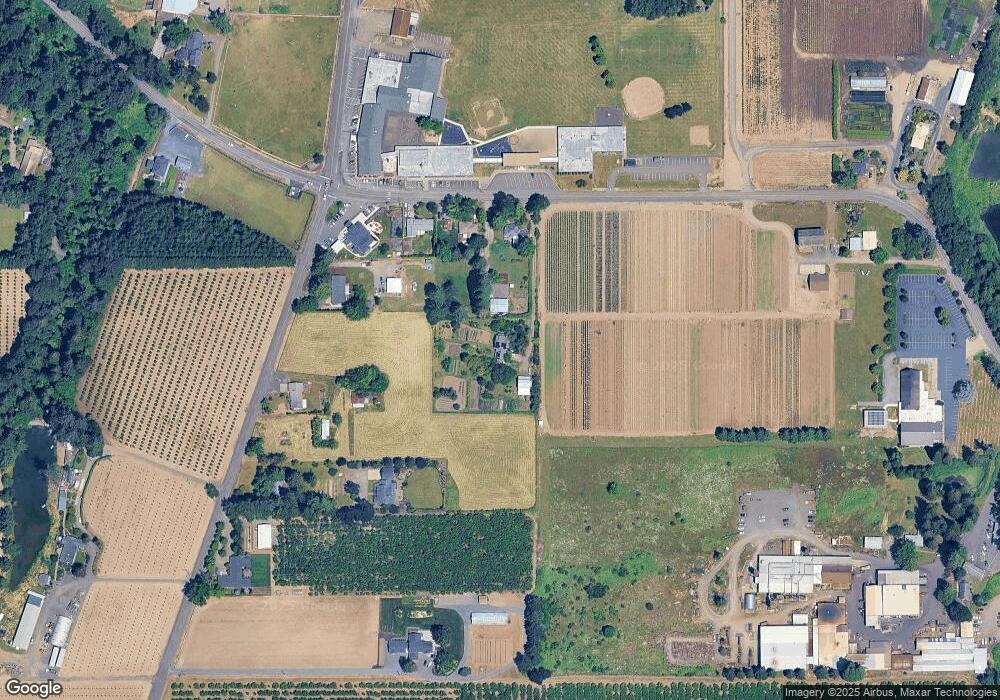 5902 S Whiskey Hill Rd, Hubbard, OR 97032 - photo 1