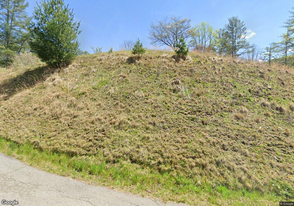 92 Deacon Rd, Burnsville, NC 28714 - photo 1