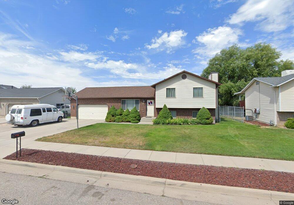5481 S 3800 W, Roy, UT 84067 - photo 1