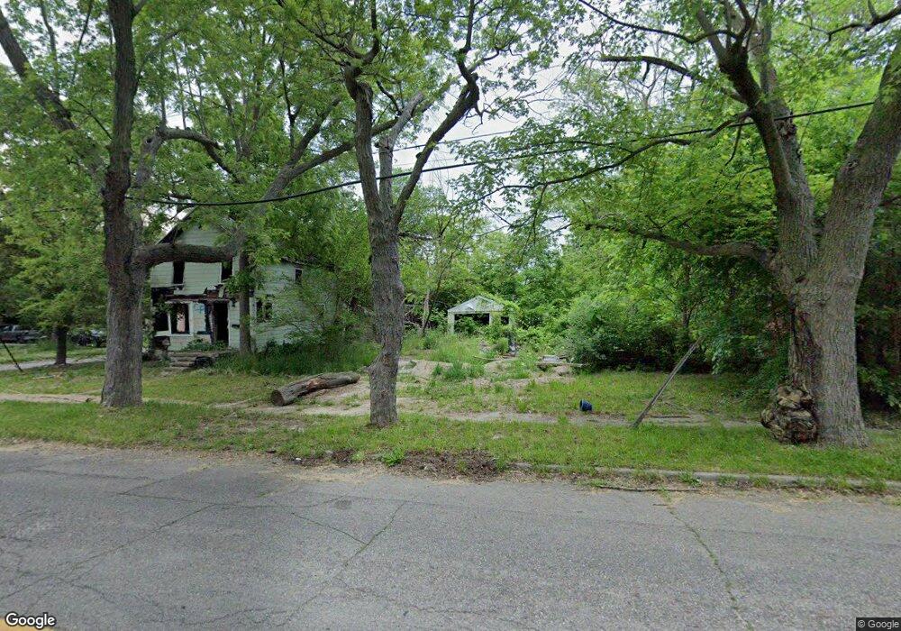 1514 Iowa Ave, Flint, MI 48506 - photo 1