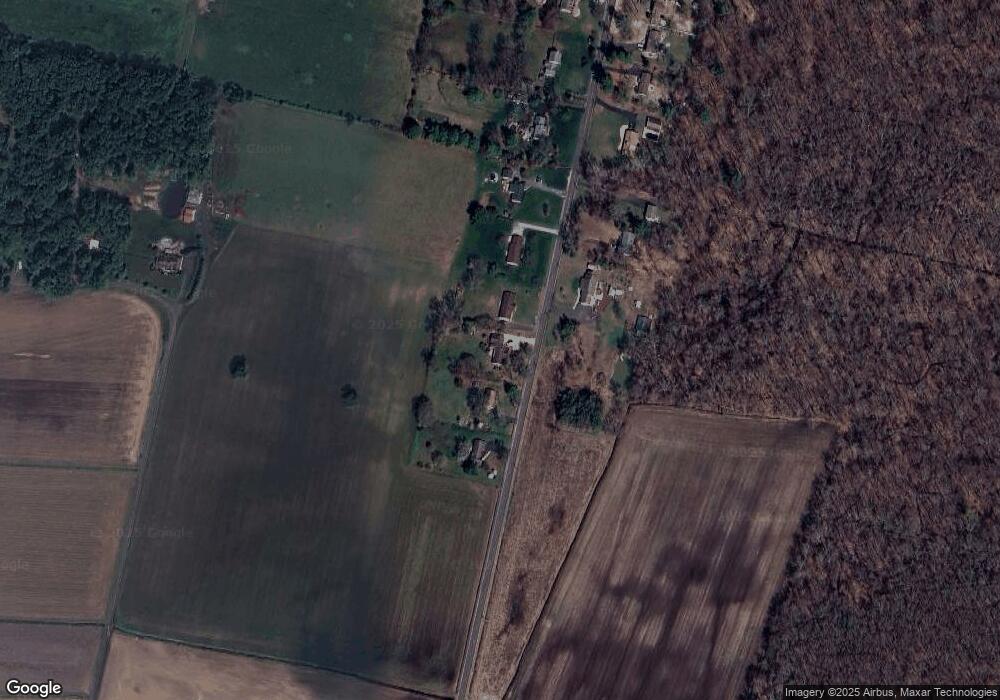 27961 Gaunts Bridge Rd, Columbus, NJ 08022 - photo 1