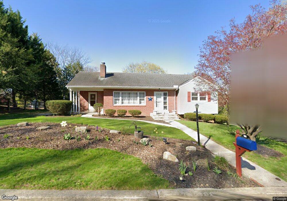 3312 Willow Grove Ave, Reading, PA 19605 - photo 1