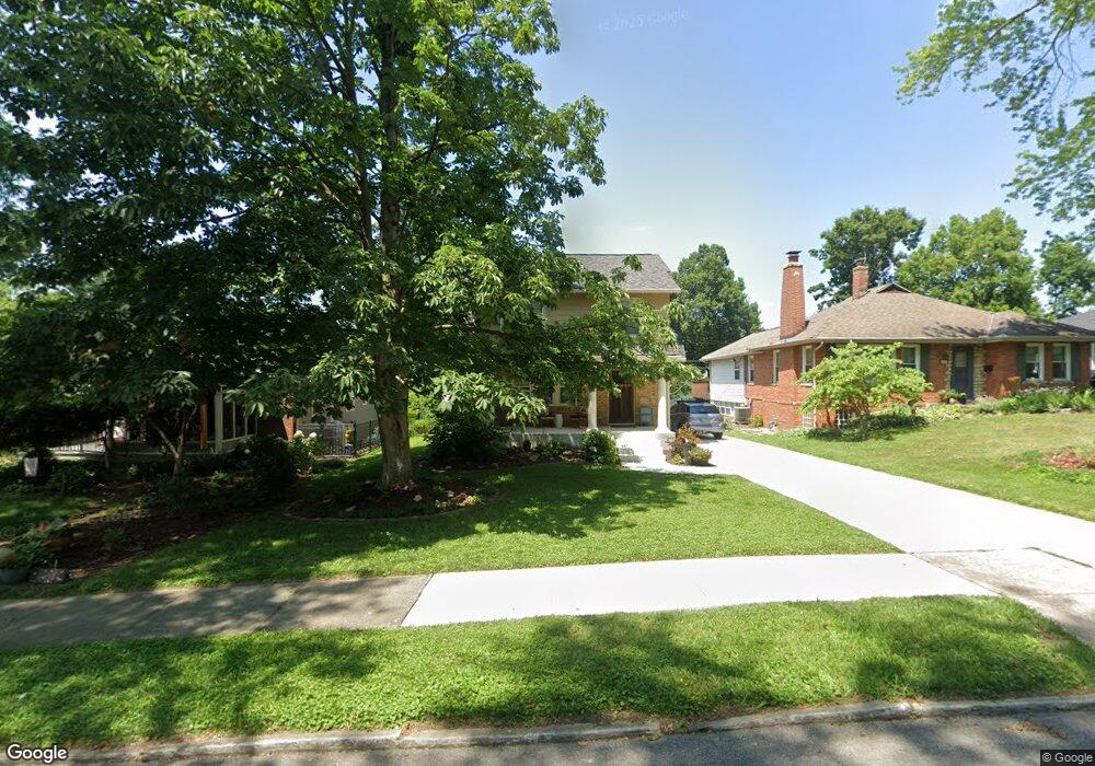 220 E Dunedin Rd, Columbus, OH 43214 - photo 1