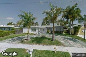 1333 W Mango St, Lantana, FL 33462