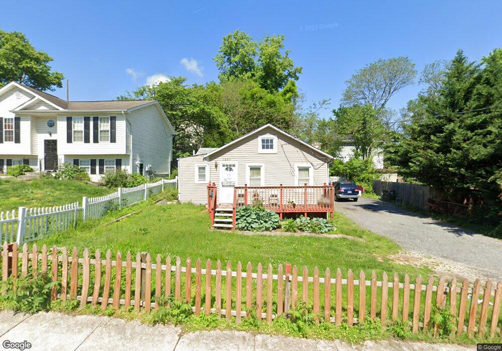 1007 Larchmont Ave, Capitol Heights, MD 20743 - photo 1