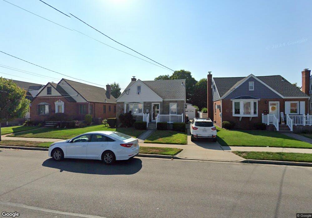 20 Scherer Blvd, Franklin Square, NY 11010 - photo 1