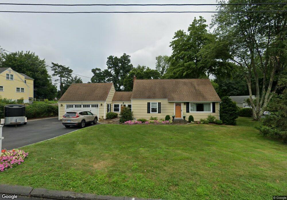 285 Grandview Rd, Fairfield, CT 06825 - photo 1