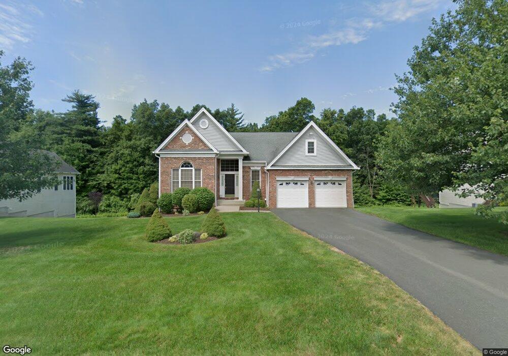 82 Vista Way, Bloomfield, CT 06002 - photo 1