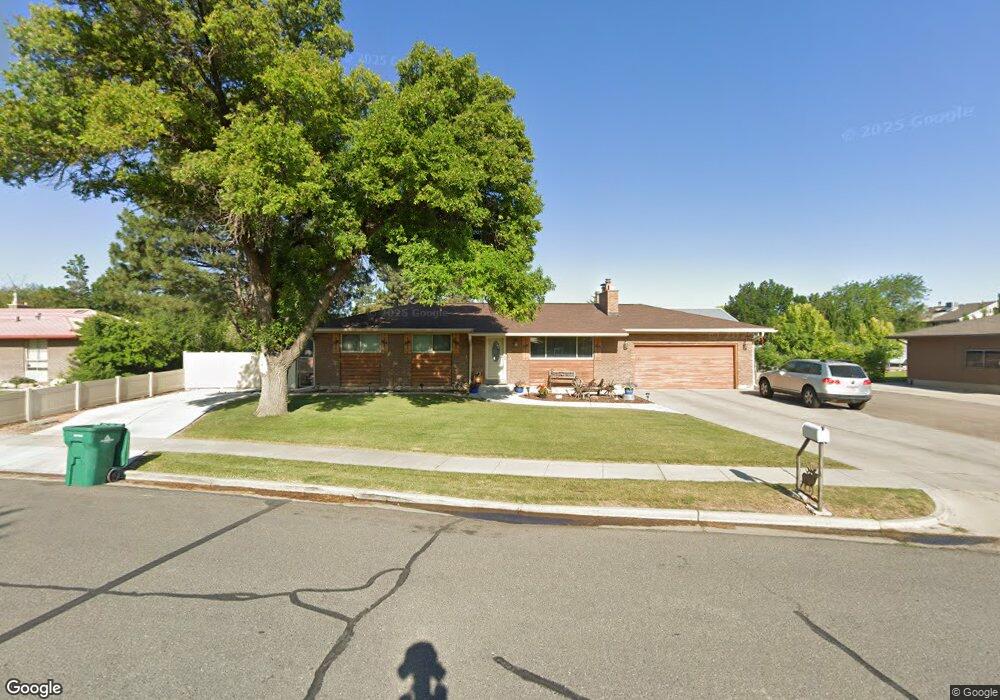 12050 Mcdougal Dr, Riverton, UT 84065 - photo 1