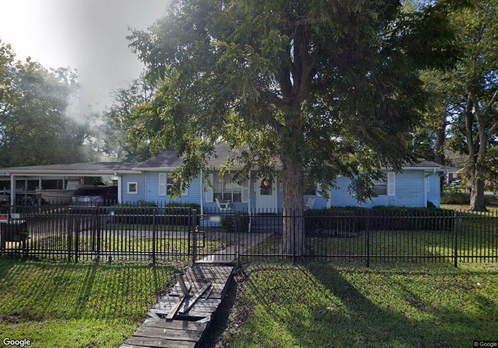 8218 Observatory St, Houston, TX 77088 - photo 1