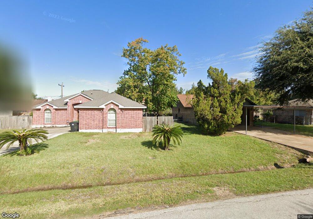 2924 Ellington St, Houston, TX 77088 - photo 1