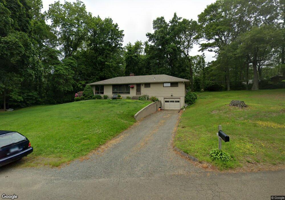 274 Mallard Dr, Orange, CT 06477 - photo 1