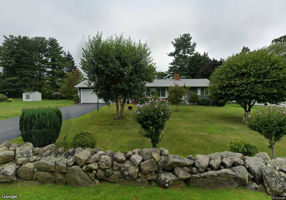 351 Comstock Pkwy, Cranston, RI 02921 - photo 1