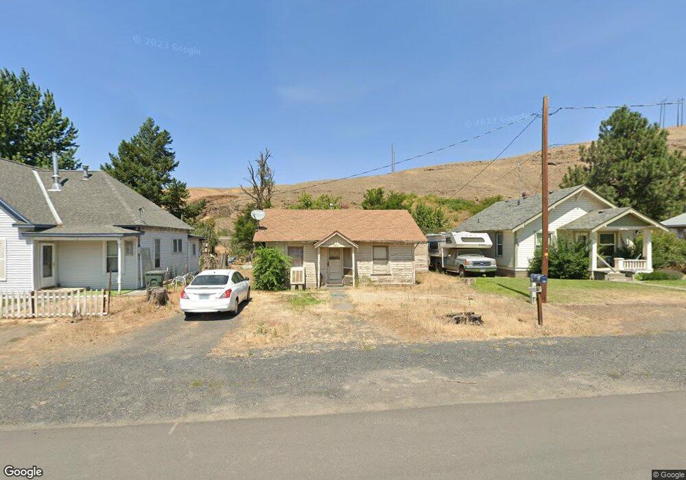 1211 SE Alexander Ave, Pendleton, OR 97801 - photo 1